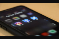 Ilustrasi Media Sosial