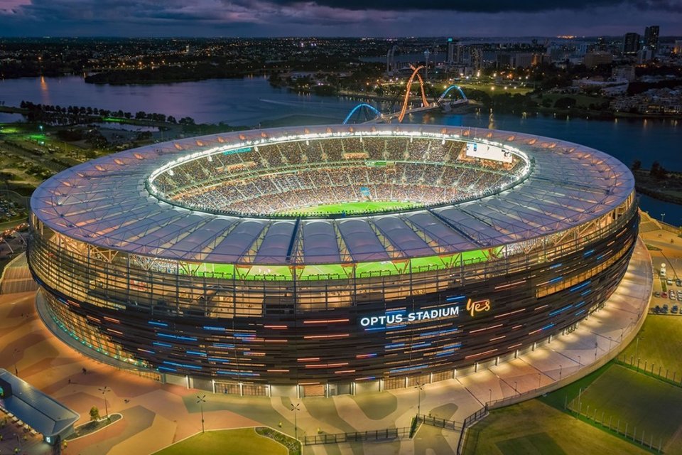 Ilustrasi, Optus Stadium di Perth, Australia Barat, salah satu stadion terbaik di dunia.