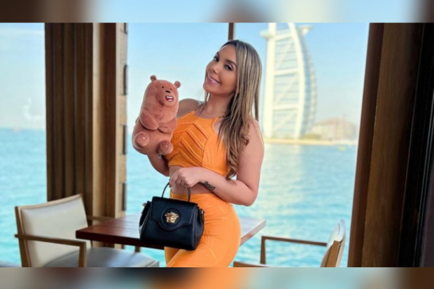 Kisah Mimi Boliviana, Seleb OnlyFans Gunakan Darah Haid Sebagai Masker