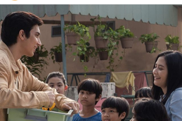 Film 12 Cerita Glen Anggara