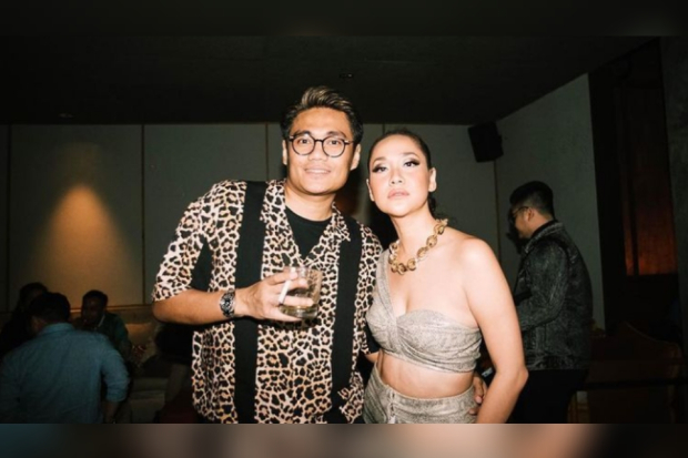 Bunga Citra Lestari dan manajer Mohammad Ikhsan Doddyansyah