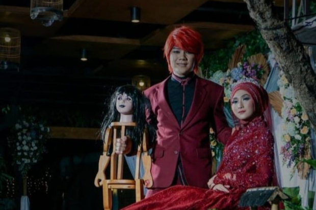 Tika Mega Lestari dan Pesulap Merah