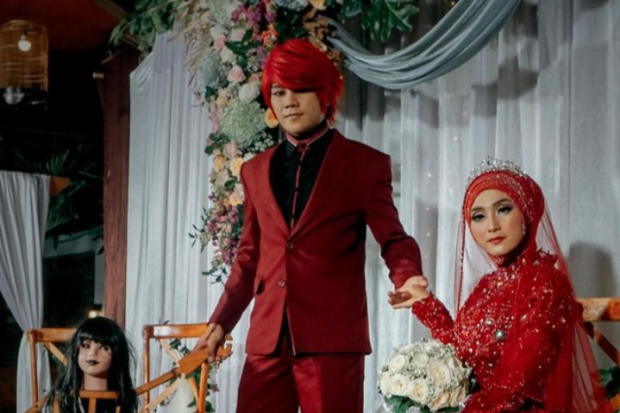 Tika Mega Lestari dan Pesulap Merah