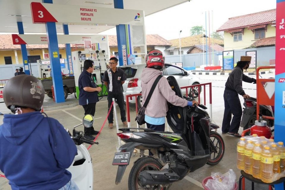 perbedaan BBM subsidi dan non subsidi