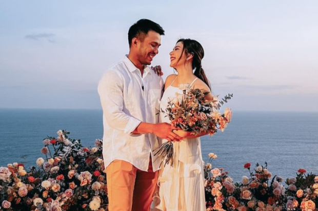 Momen Lamaran Jessica Mila dan Yakup Hasibuab