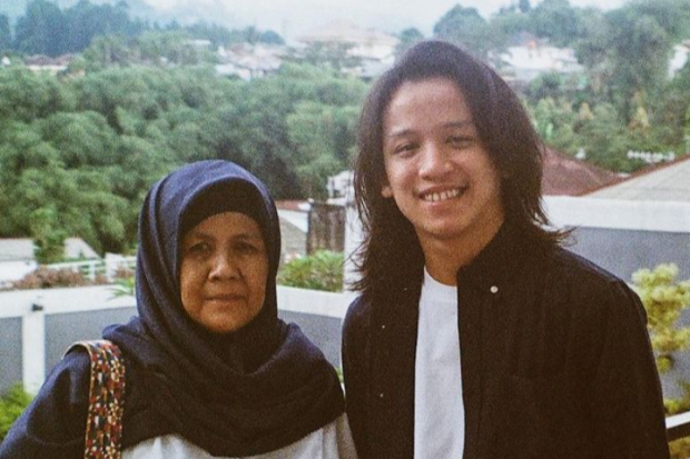Ray Prasetya dan Sang Bunda
