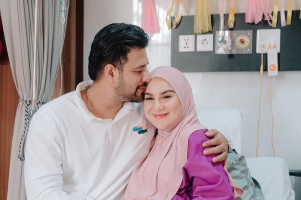 Ammar Zoni dan Irish Bella