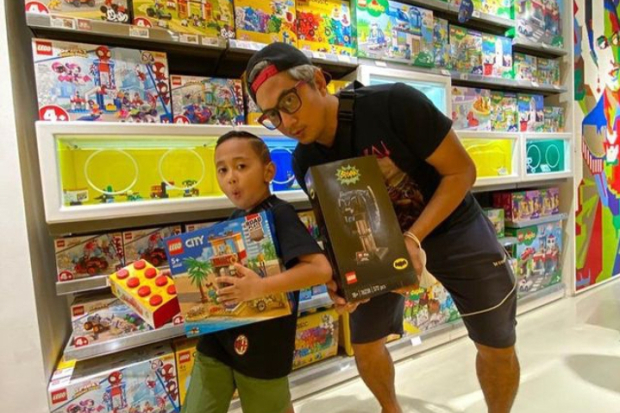 Andibachtiar Yusuf dan anak