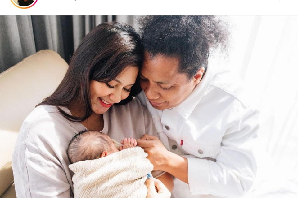 Indah Permatasari dan Arie Kriting