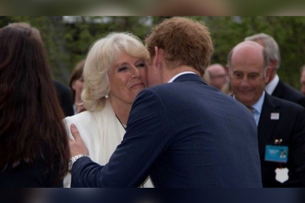 Pangeran Harry dan Camilla Parker