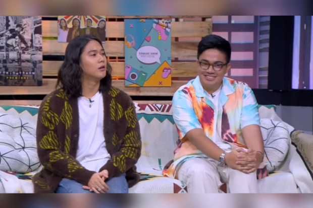 Iqbaal Ramadhan, Umay Shahab