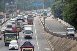 RENCANA PEMBANGUNAN TOL LAYANG JORR
