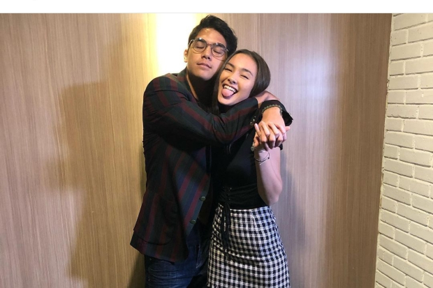 Al Ghazali dan Caitlin Halderman