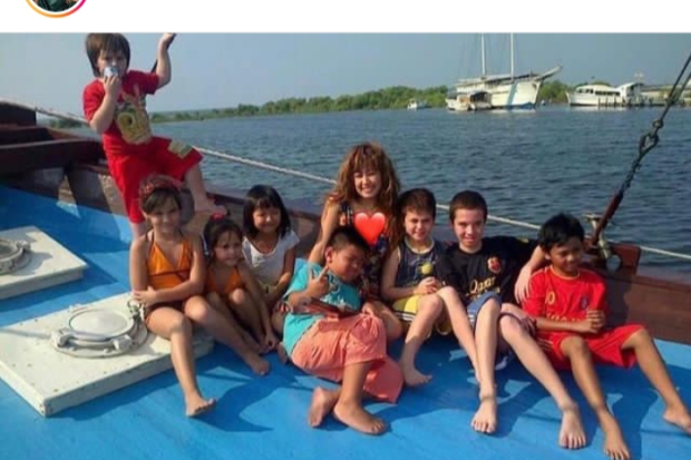 Keluarga Pinkan Mambo