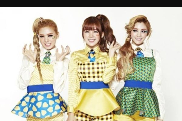 Orange Caramel (Lizzy, Raina, Nana)