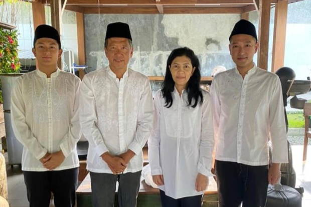 Keluarga Rio Haryanto