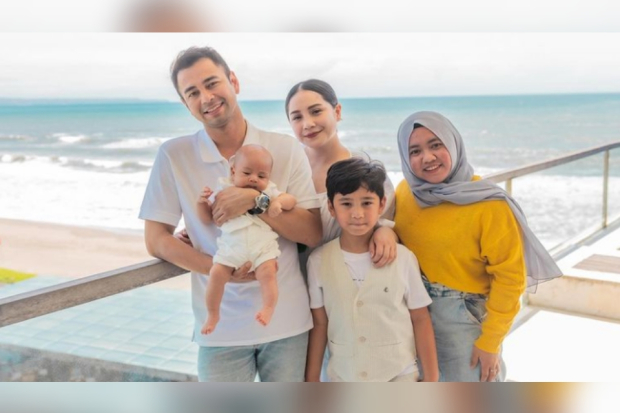 Mbak Lala dan keluarga Raffi Ahmad