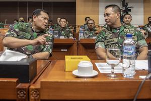 RDP KOMISI I DENGAN MENHAN, PANGLIMA TNI DAN KEPALA STAF TNI