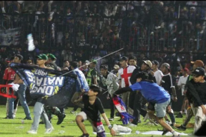 Kerusuhan di Stadion Kanjuruhan