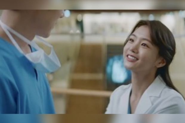 Lee Se Hee di drama Hospital Playlist
