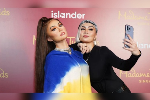 Patung lilin Agnez Mo