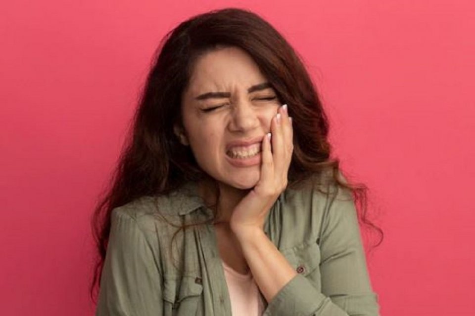 cara mengobati sakit gigi berlubang