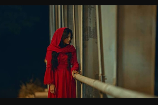 Film Si Manis Jembatan Merah