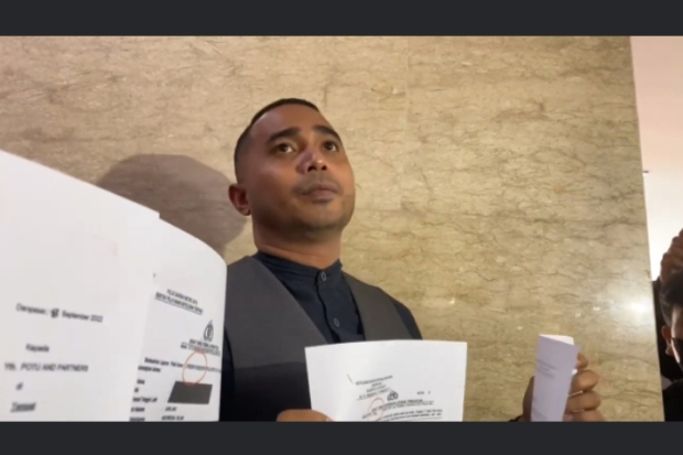 Kuasa hukum Jessica Iskandar, Rolland E. Potu