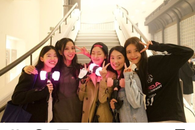 Pemeran Snowdrop di Konser Blackpink