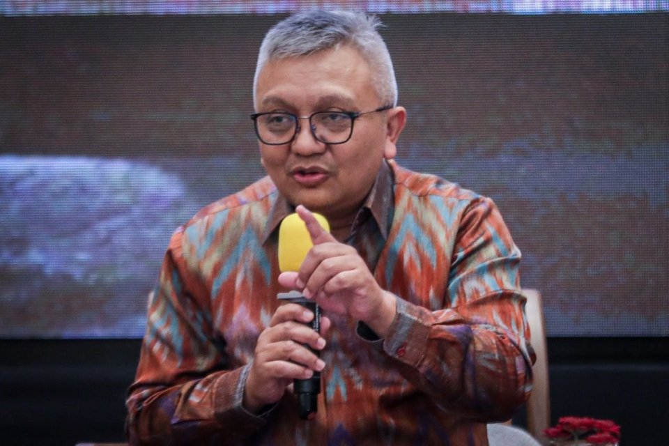 Komisioner Smesco Hanung Harimba