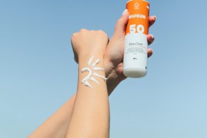 Tips Menggunakan Sunscreen