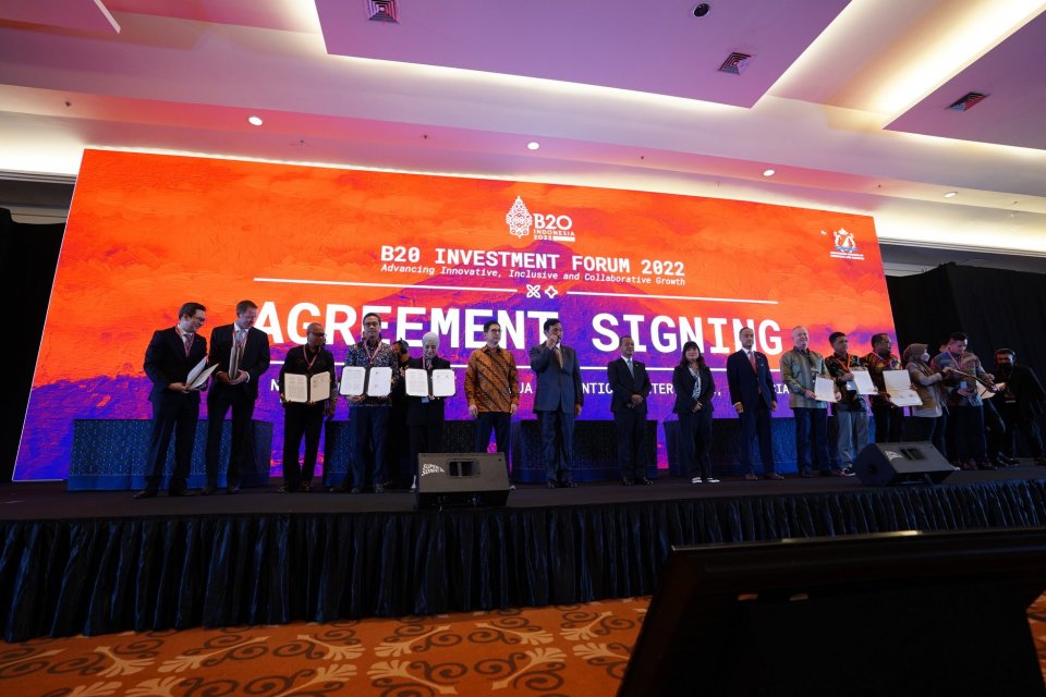 Kamar Dagang dan Industri (KADIN) melalui Kadin Net Zero Hub menyelenggarakan Net Zero Summit 2022 di Bali (11/11/2022). Acara ini termasuk rangkaian kegiatan B20 Investment Forum 2022.