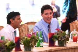 Perdana Menteri Inggris Rishi Sunak dan PM Kanada Justin Trudeau
