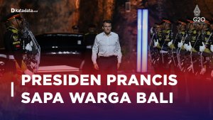 Presiden Prancis Sapa Warga Bali