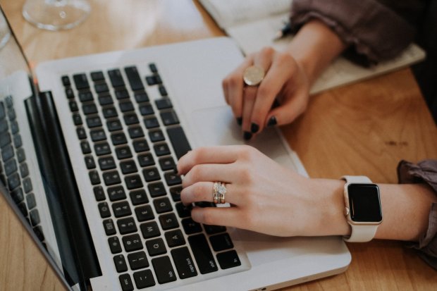 Cara Mengetik dengan Suara di MS Word