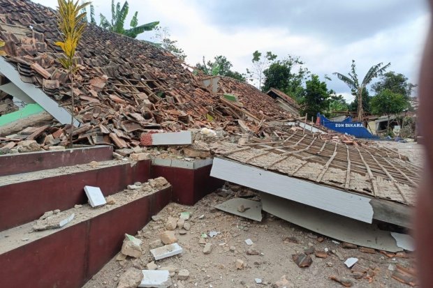 Dampak gempa 5,6 SR di Cianjur, Jawa Barat, Senin (21/11). Foto: BNPB