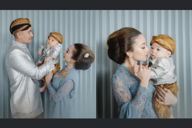 Acara Tedak Siten Baby Izz