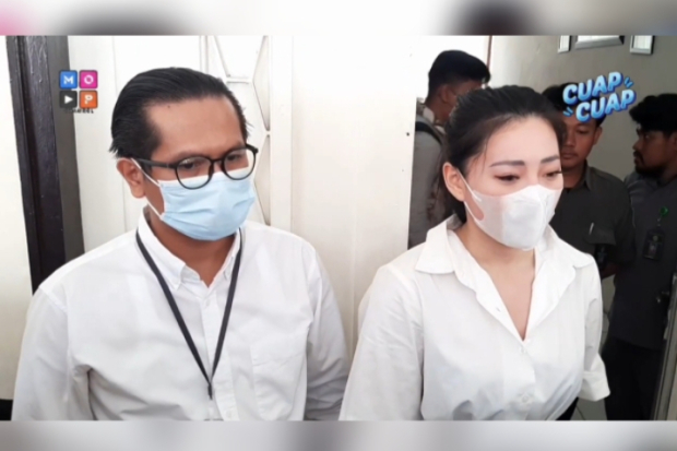 Johanes Gea dan Wendy Walters