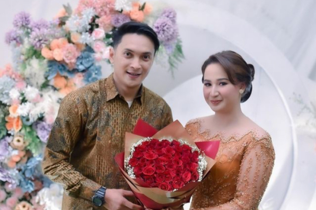 Reiner Manopo dan Adisty Juniar