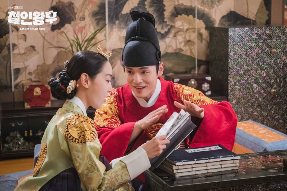 Ilustrasi, adegan dalam drama Korea komedi romantis, Mr. Queen