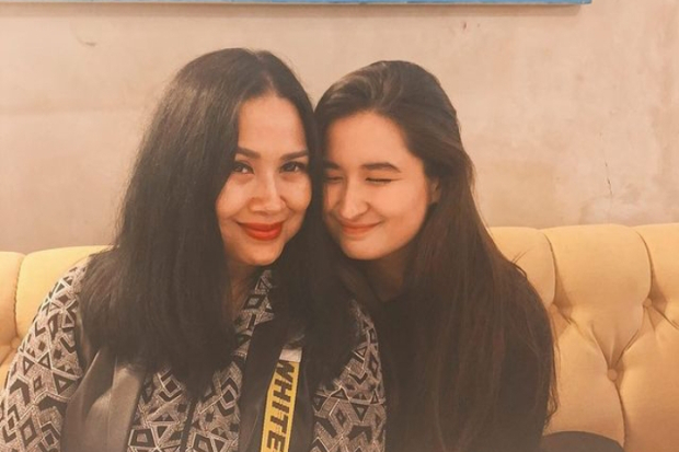 Titi DJ dan Stephanie Poetri