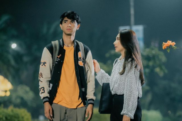 Imran Ismail dan Dinda Kirana di Dear Dosenku