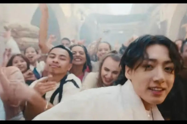 MV Dreamers