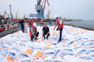 Impor beras tiba di Tanjung Priok