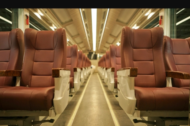 Ilustrasi Kereta Panoramic