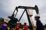 SKK MIGAS DAN PHR TINJAU POMPA ANGGUK SUMUR BOR LAPANGAN DURI
