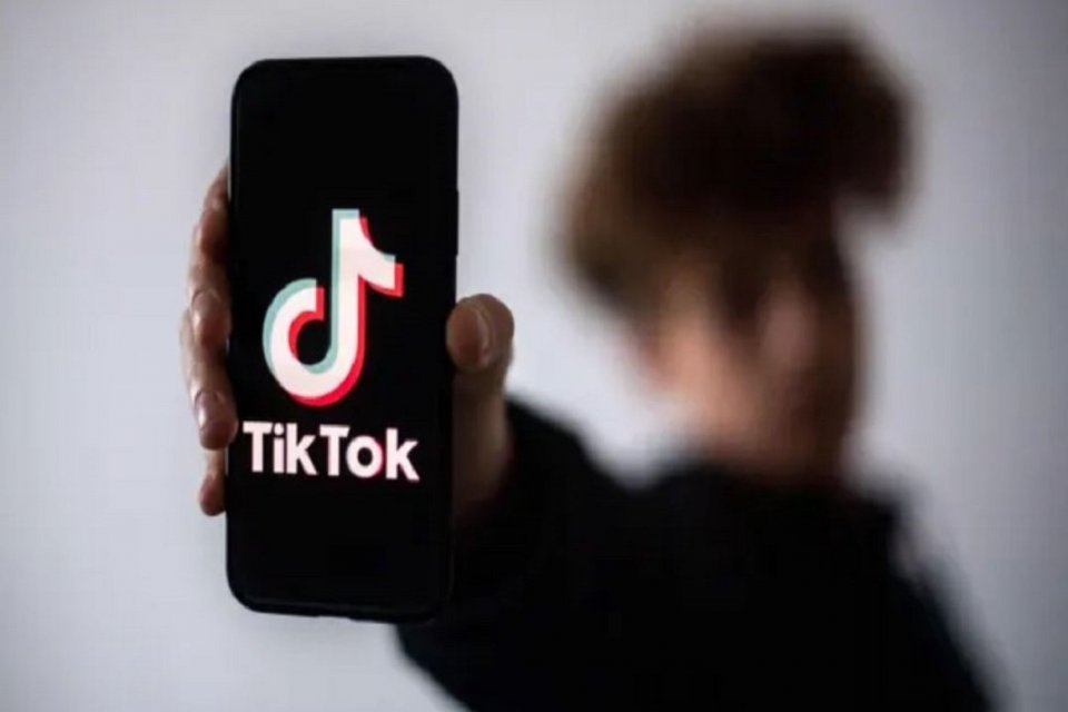 TikTok, live streaming
