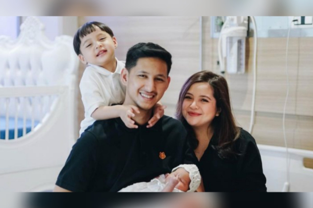 Keluarga Tasya Kamila dan Randi Bachtiar
