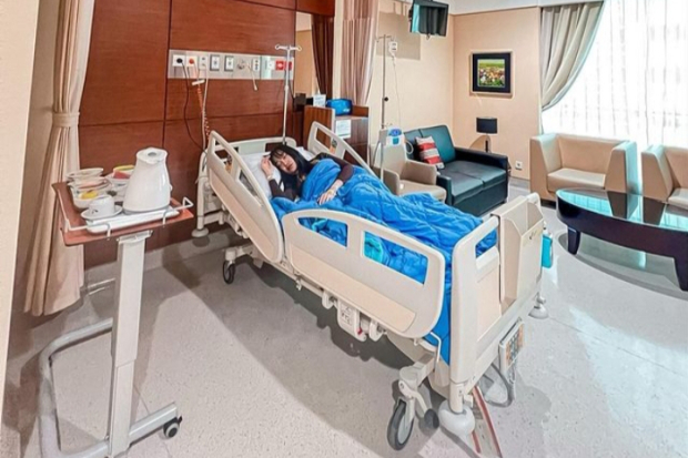 Lucinta Luna Dirawat di RS Mayapada