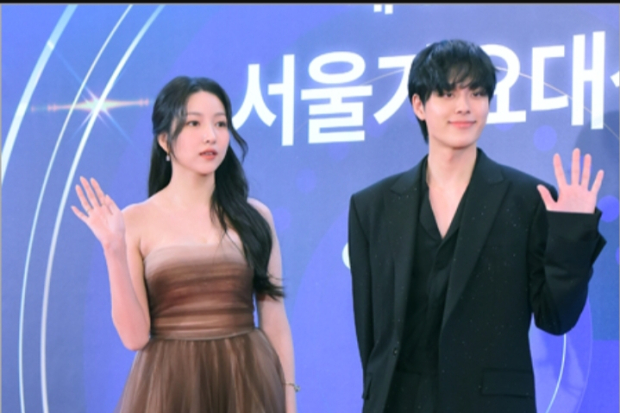 Kim So Won dan Yeon Seon Ho